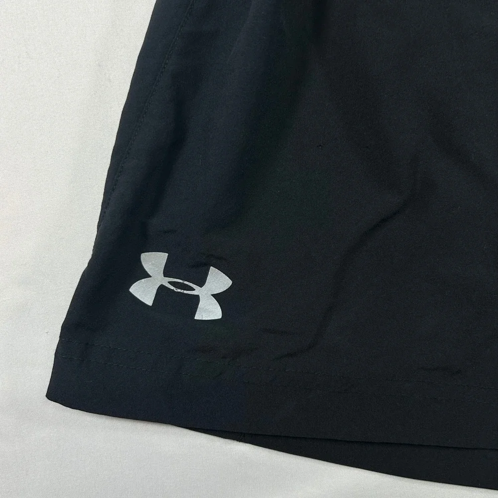Under Armour Mens HeatGear Fitted Athletic Shorts Black Medium Drawstring Gym